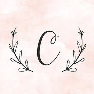 Meet your Posher, Claudia